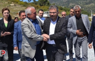 Özmen seçim çalışmalarına Çine’de devam etti