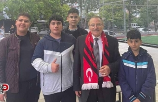 Z-Kuşağı ‘ilk oyum bağımsız Aksu’ya’ diyor