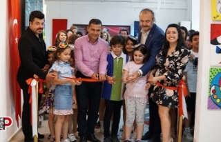 Aydın Özel Başak Koleji yılsonu resim sergisi...