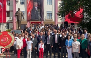CHP Aydın, 19 Mayıs'ın ilk ışığında Atatürk'e...