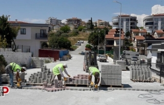 Kadınlar Denizi’nde yol yapım çalışmaları...