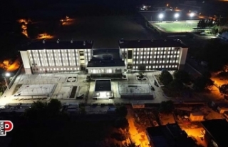 Koçarlı öğrenci yurdunda son rötuşlar yapılıyor