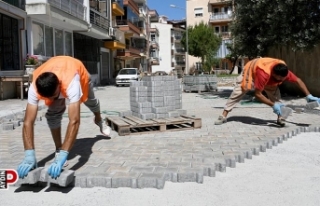 Kuşadası Belediyesi ilçede çalışmalarını sürdürüyor