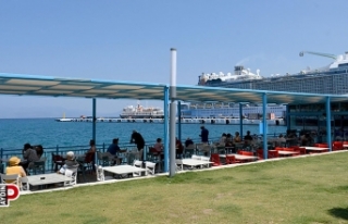 Kuşadası’nda Arya Tesisleri vatandaşaların vazgeçilmezi