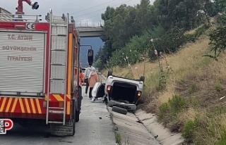 Otobanda kontrolden çıkan otomobil ters döndü