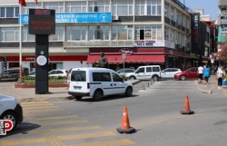 Aydın’da termometreler 38’i gösterdi, vatandaşlar...