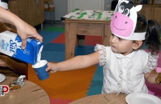 Kuşadalı çocuklar sağlıklı beslenmeyi öğreniyor