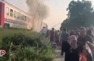 Yolcu trenin vagonu alev alev yandı