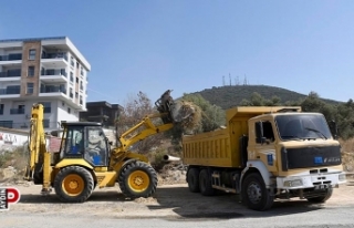Ege Mahallesi’nin yolları yenileniyor