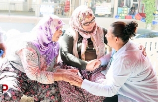 Başkan Çerçioğlu, Selatin Pazarı’nda vatandaşlarla...