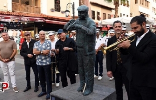 CAZ MÜZİĞİN EFSANESİ ‘MAFFY’ KUŞADASI’NDA...