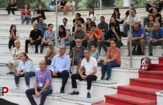 EFELER’İN İLK KİTAP FUARI DÖRDÜNCÜ GÜNÜNDE