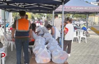 Kuşadası Belediyesi’nden 2 haftada 3 bin 100 öğrenciye...