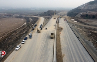 Aydın-Denizli Otoyolu'nun 80 kilometrelik kısmı...