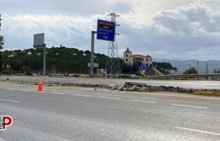 Aydın-Muğla karayolu üzerindeki Koçarlı kavşağı...