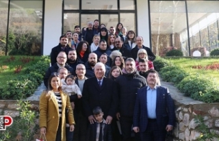 Başkan Atay, gazetecilerin gününü kutladı