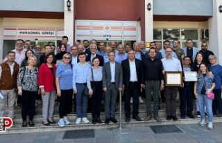 Başkan Doğanca mazbatasını aldı