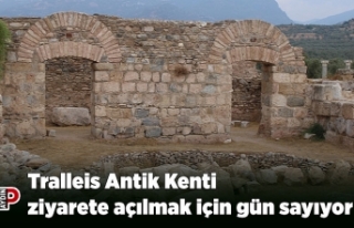 Tralleis Antik Kenti ziyarete açılmak için gün...