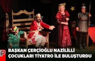 BAŞKAN ÇERÇİOĞLU NAZİLİLLİ ÇOCUKLARI TİYATRO...
