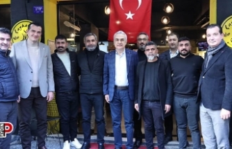 Aydın Büyükşehir Belediye Başkan Adayı Savaş, Efeler'de esnafla buluştu